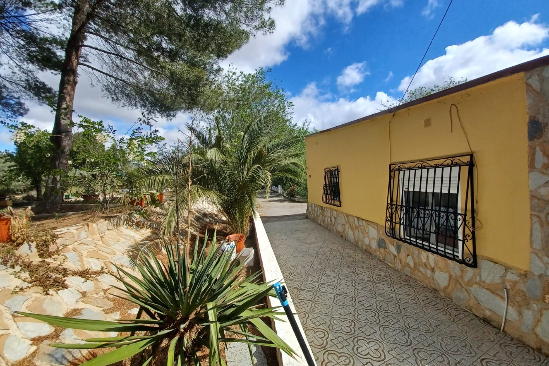 Resale - Villa -
Sax