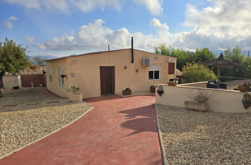 Resale - Villa -
Sax