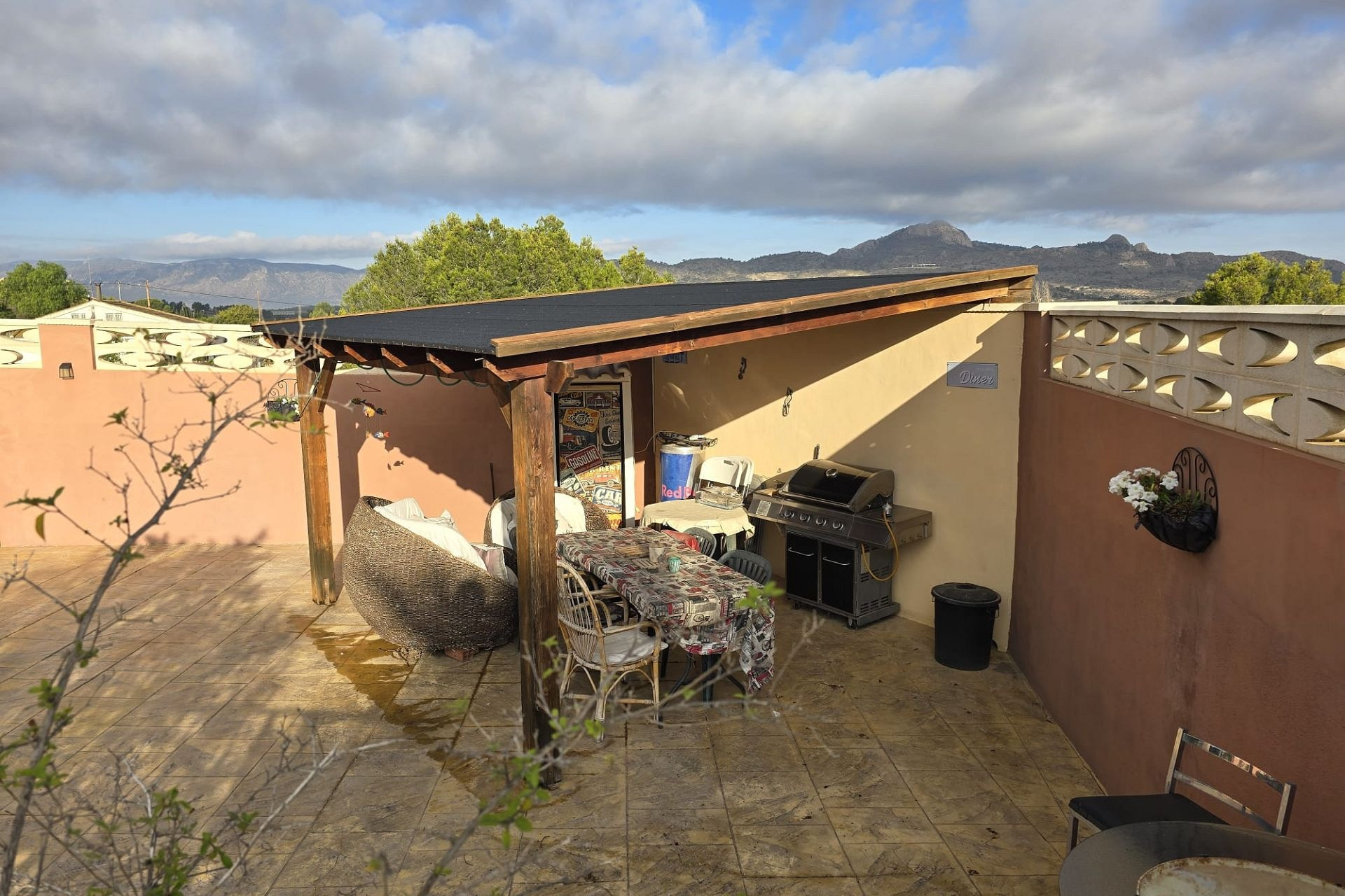 Resale - Villa -
Sax