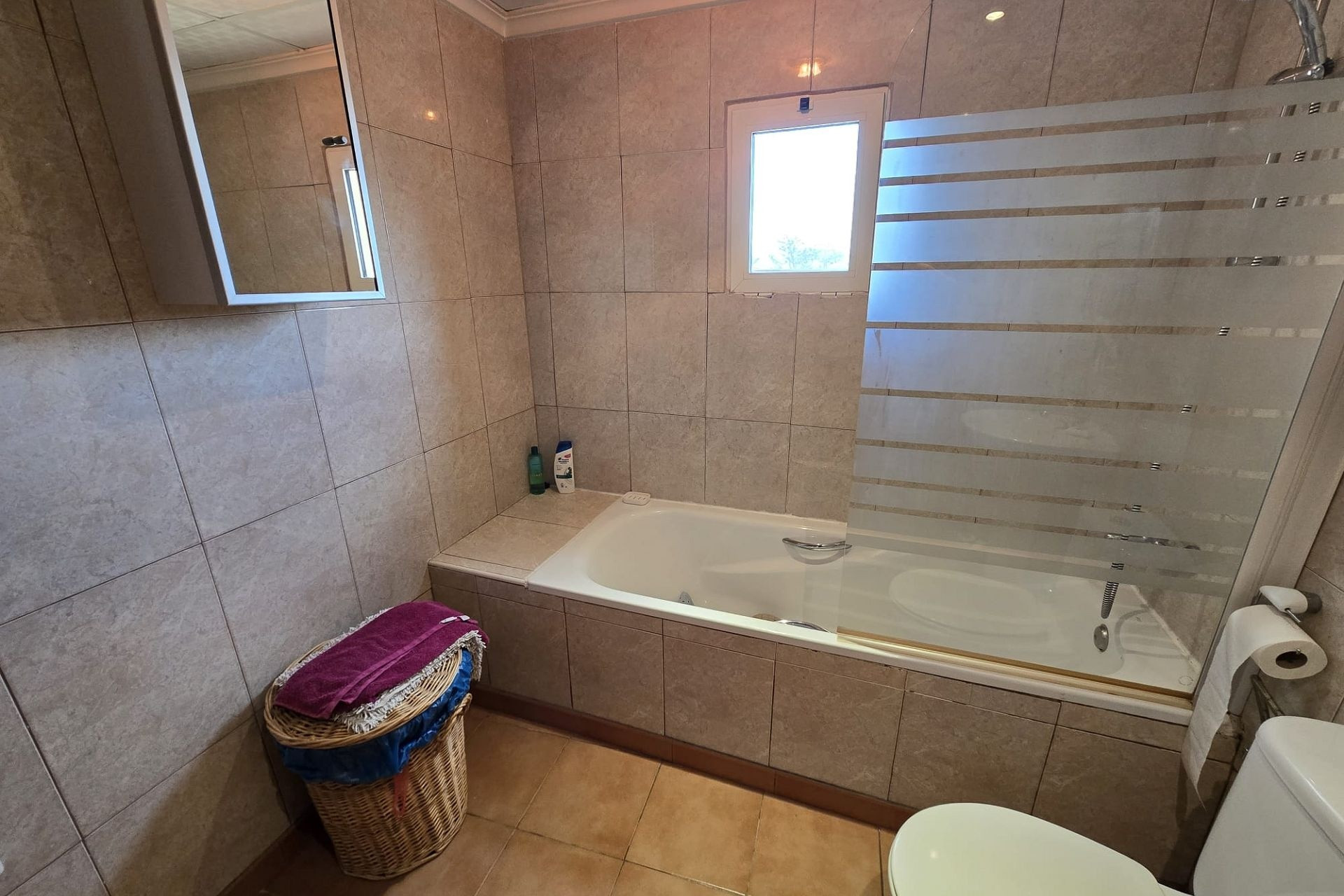 Resale - Villa -
Sax