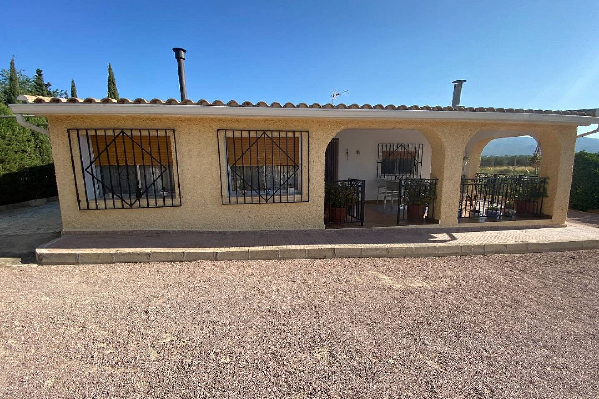 Resale - Villa -
Sax