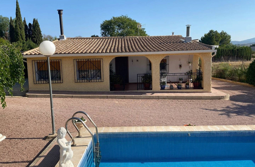 Resale - Villa -
Sax