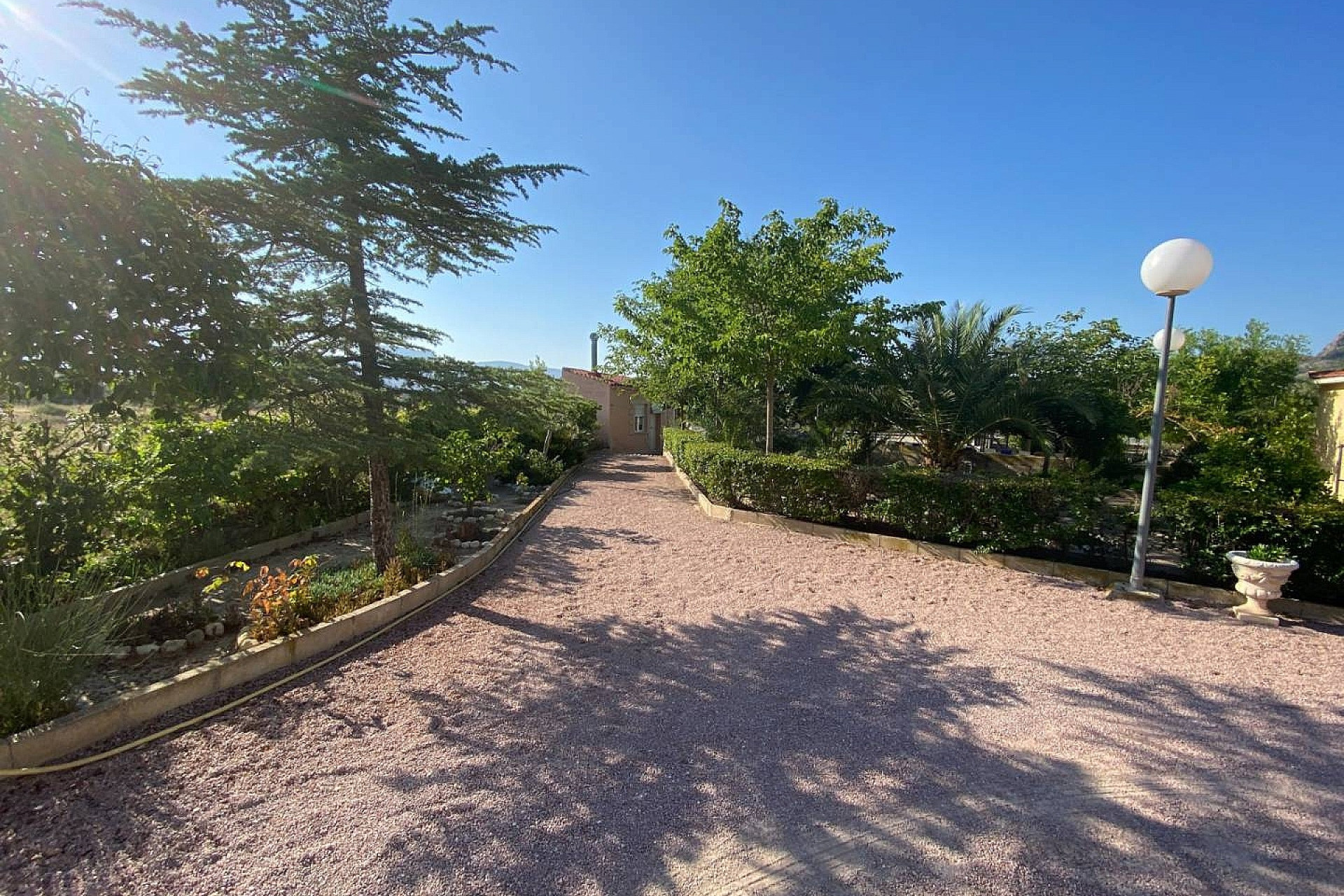 Resale - Villa -
Sax