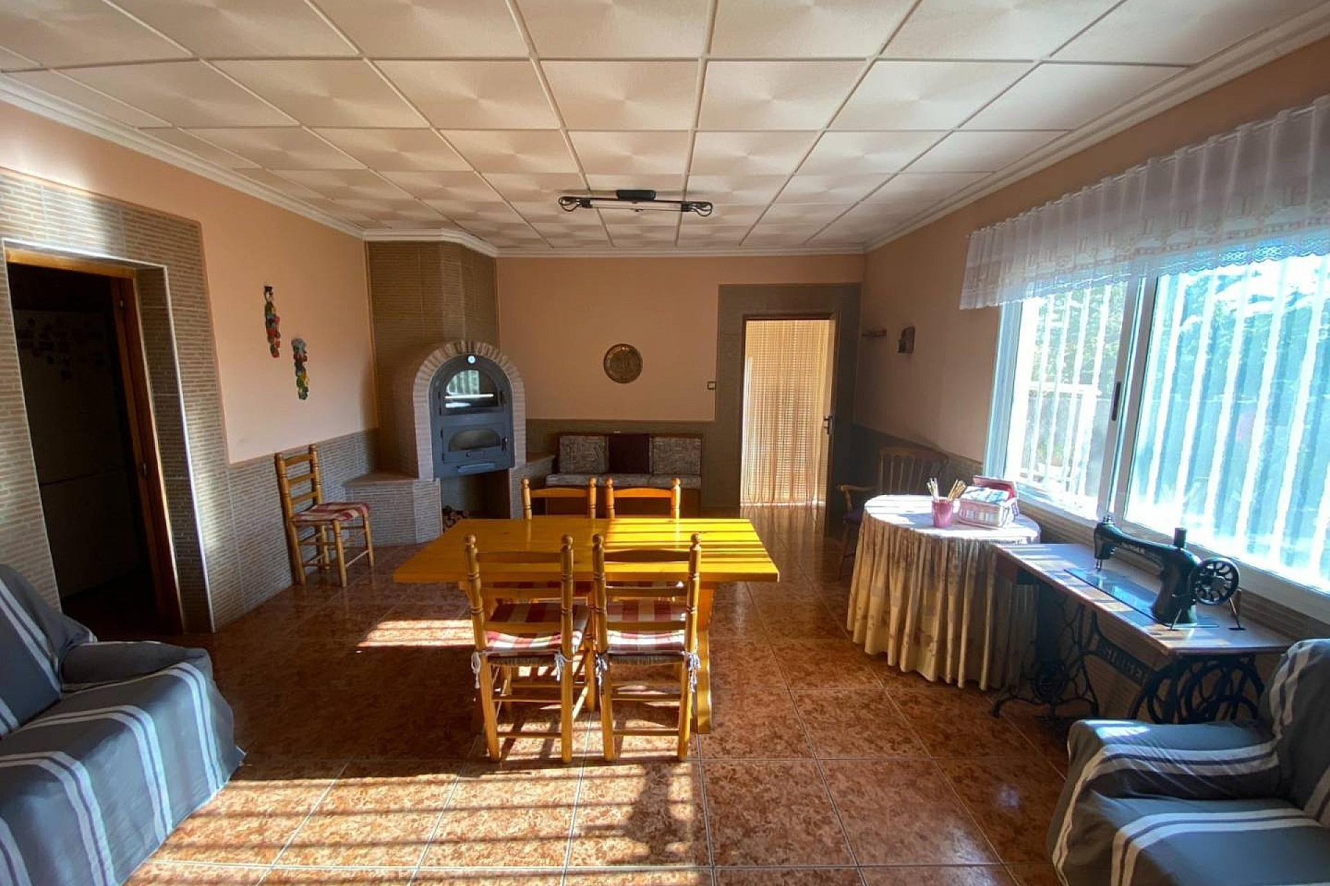 Resale - Villa -
Sax