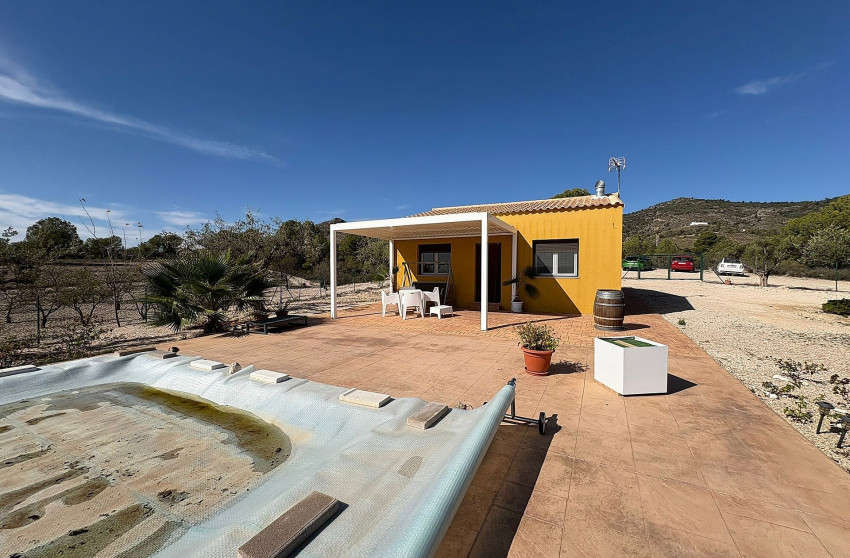 Resale - Villa -
Sax