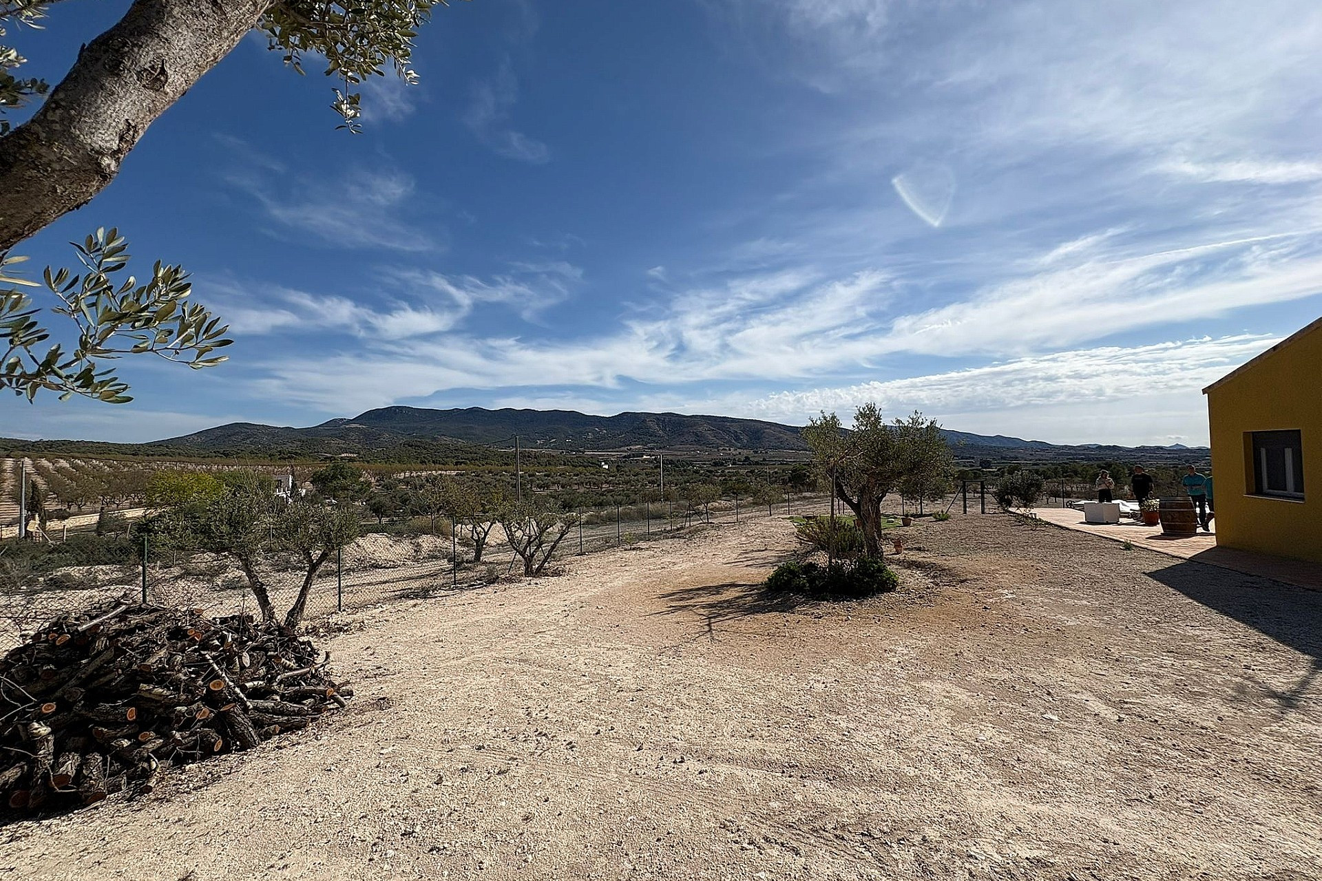 Resale - Villa -
Sax