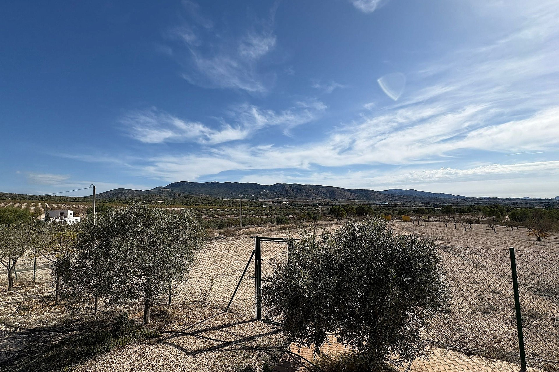 Resale - Villa -
Sax