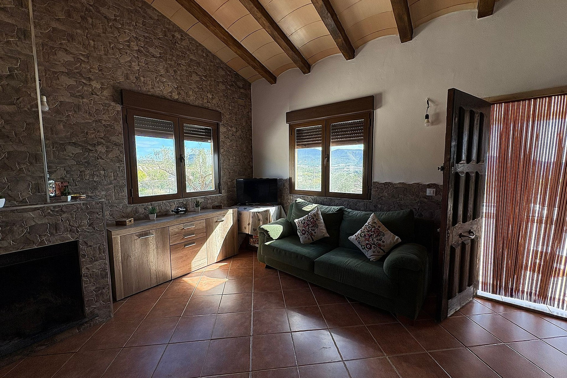 Resale - Villa -
Sax