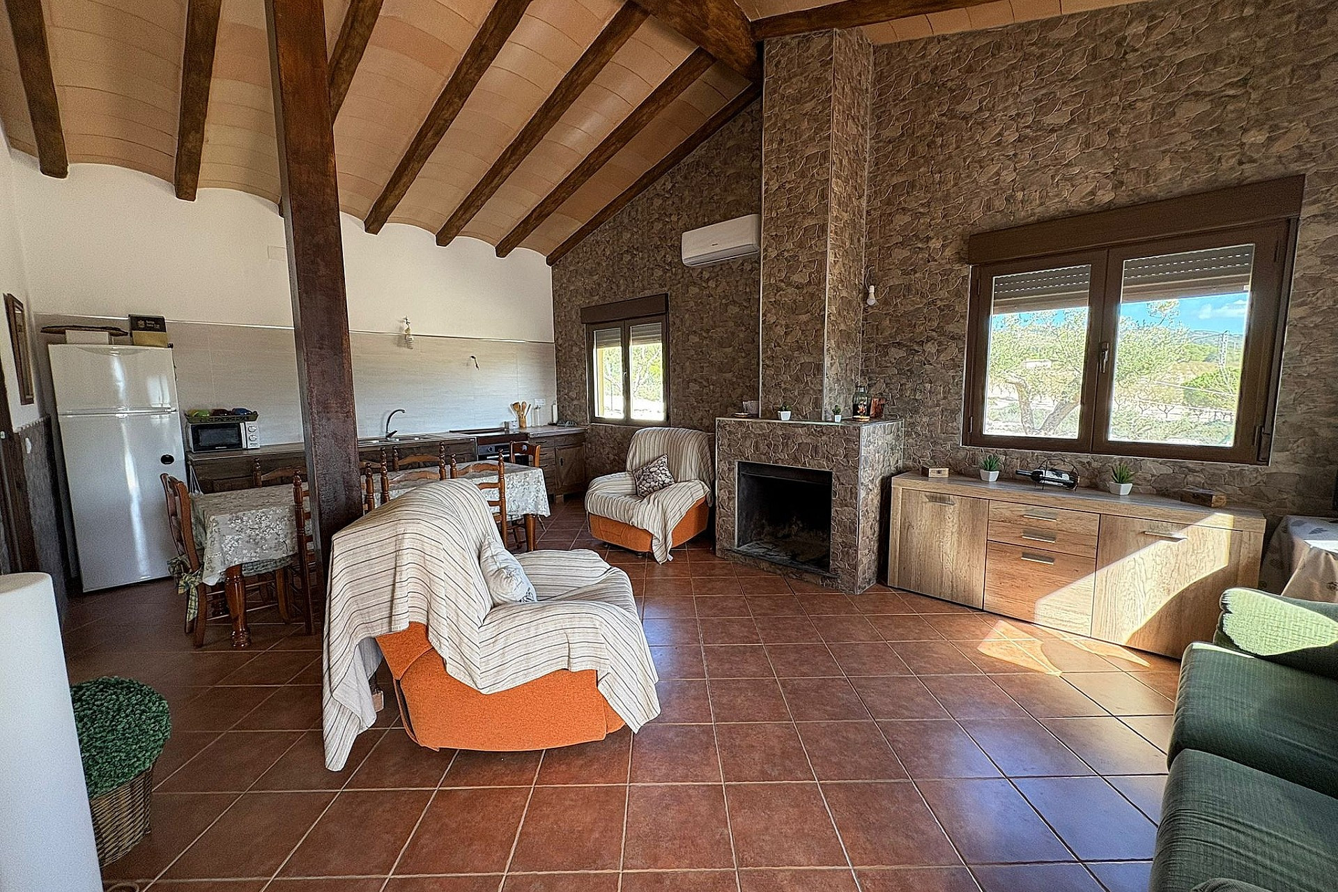 Resale - Villa -
Sax