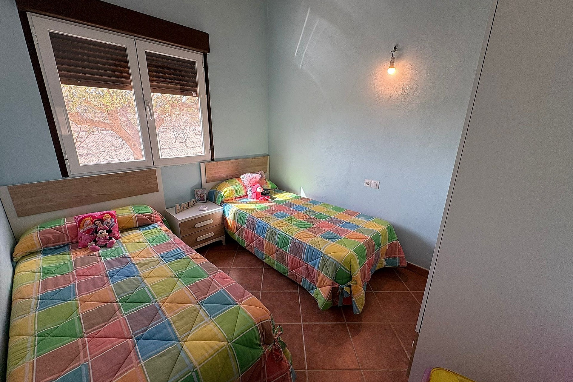 Resale - Villa -
Sax