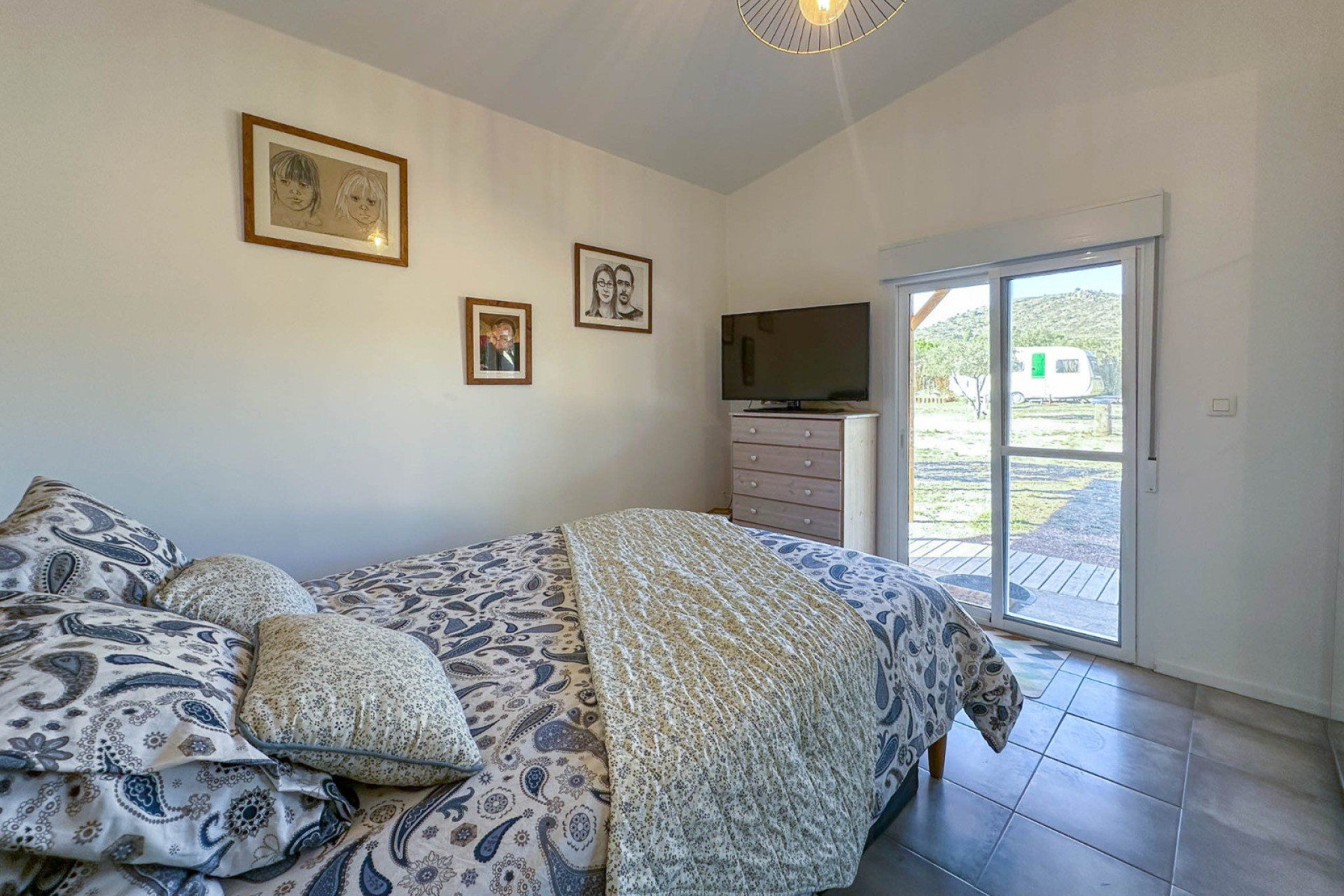 Resale - Villa -
Sax