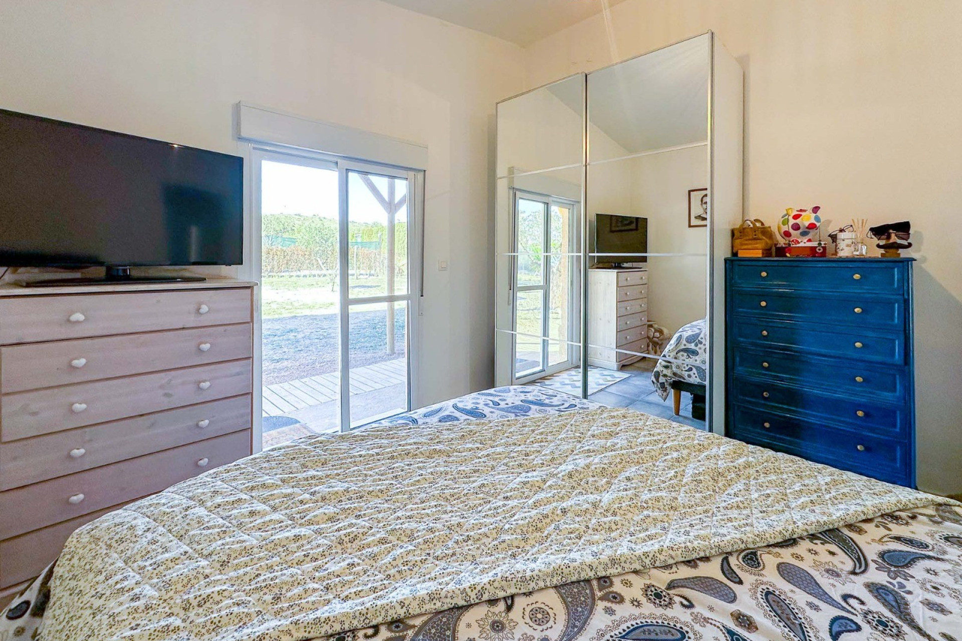 Resale - Villa -
Sax