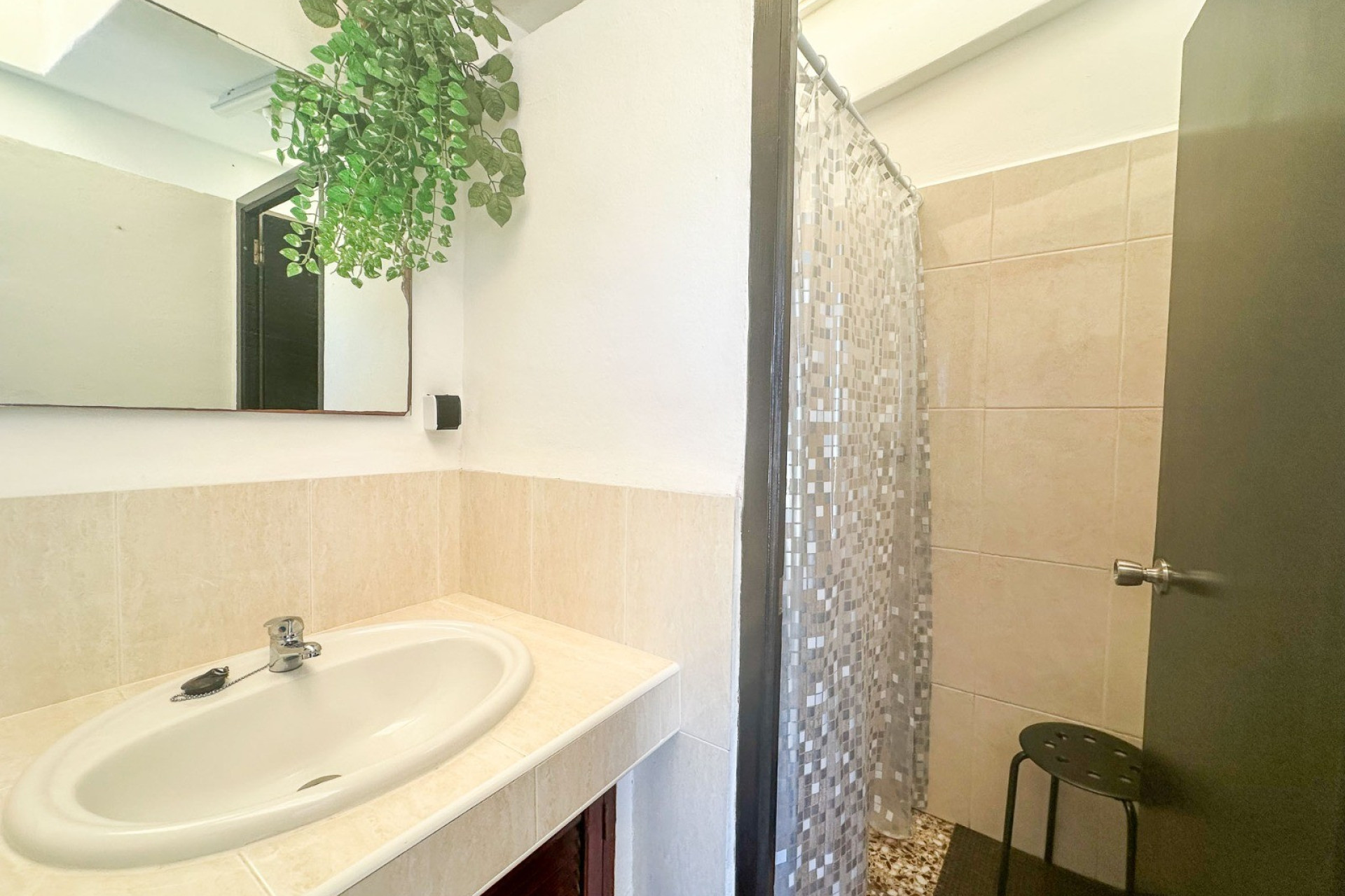 Resale - Villa -
Sax