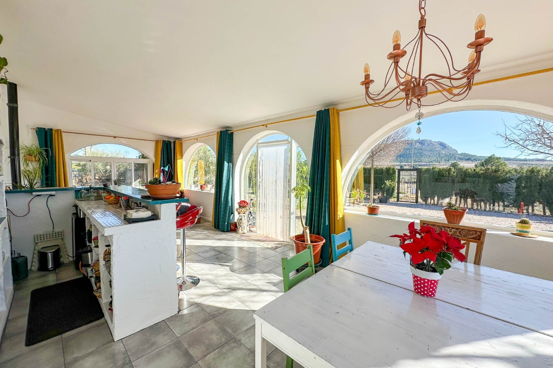 Resale - Villa -
Sax