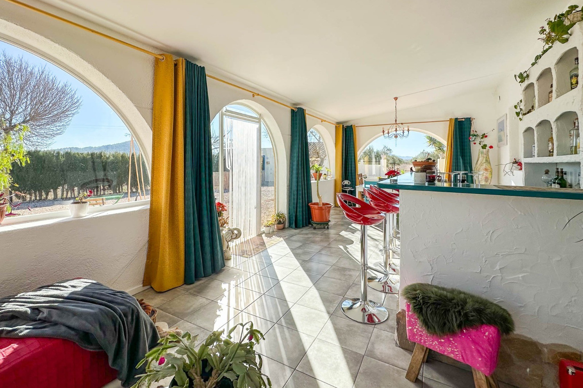 Resale - Villa -
Sax