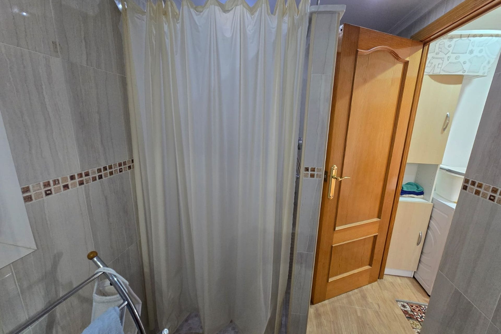 Resale - Villa -
Sax