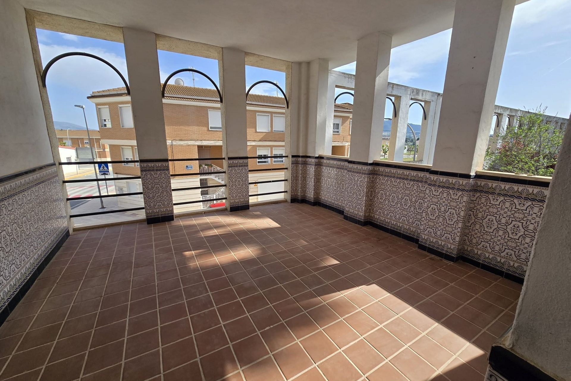 Resale - Villa -
Sax