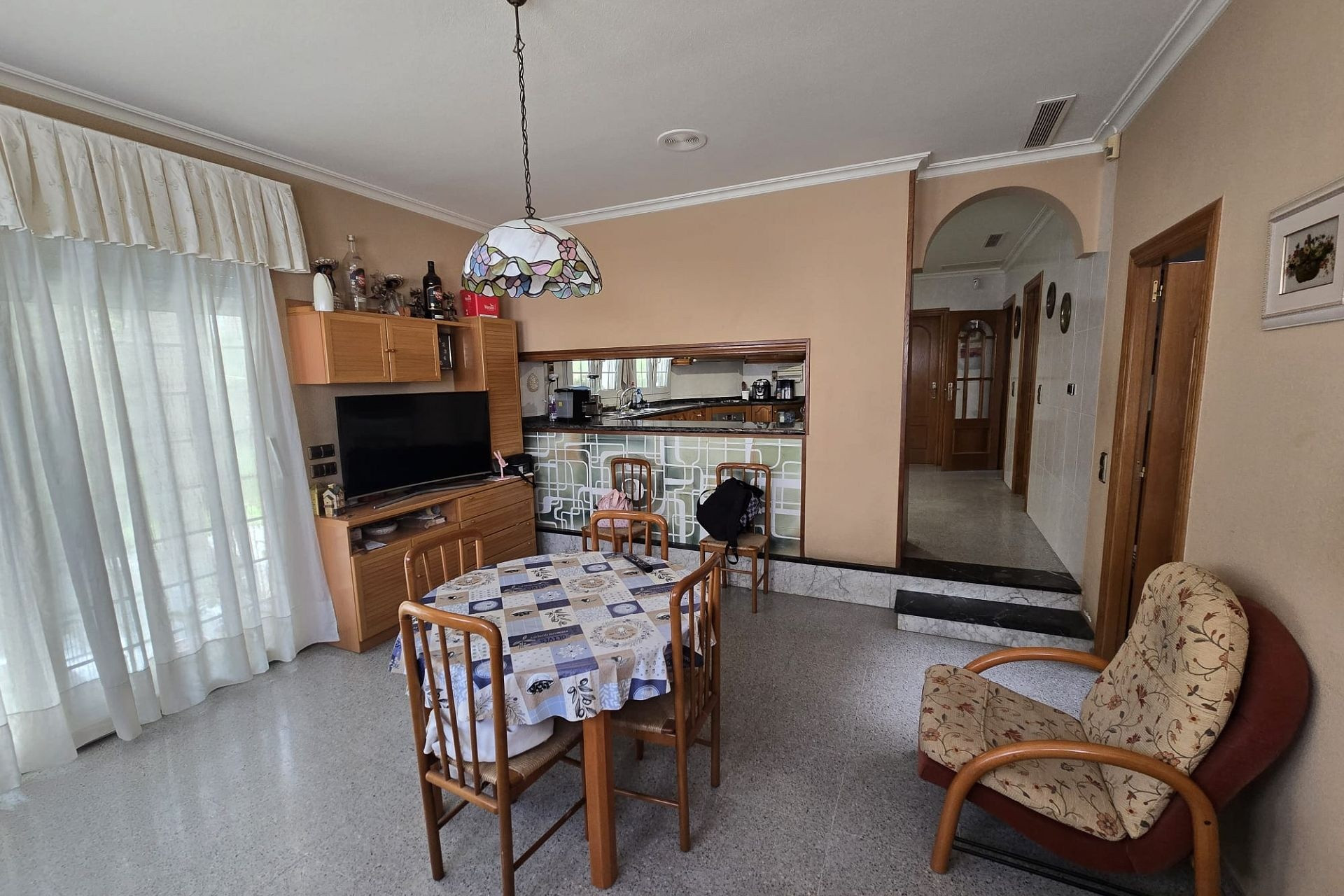 Resale - Villa -
Sax