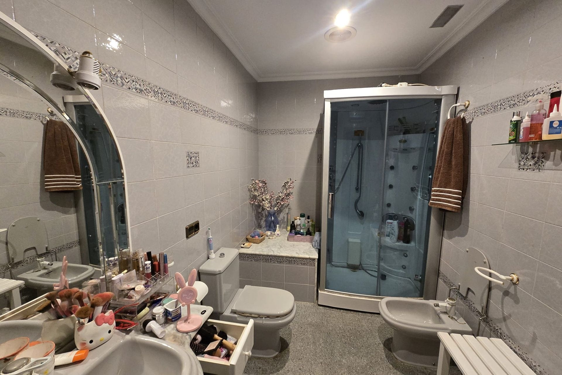Resale - Villa -
Sax
