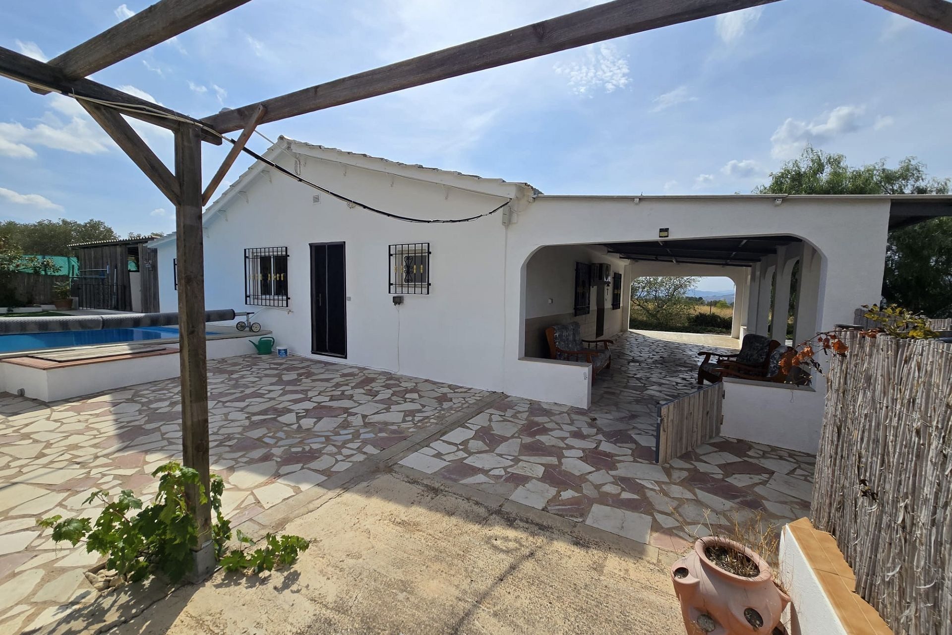 Resale - Villa -
Sax