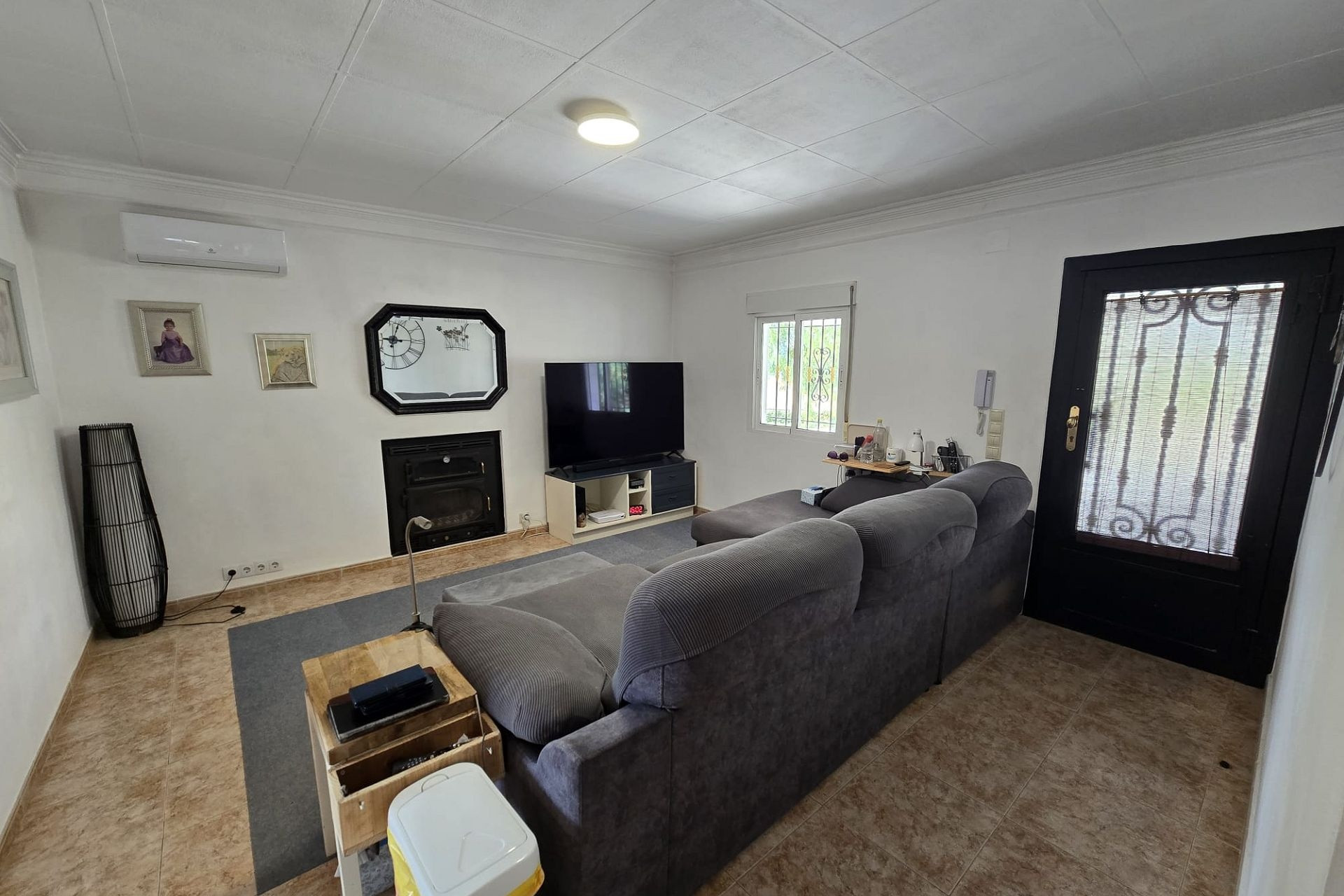 Resale - Villa -
Sax