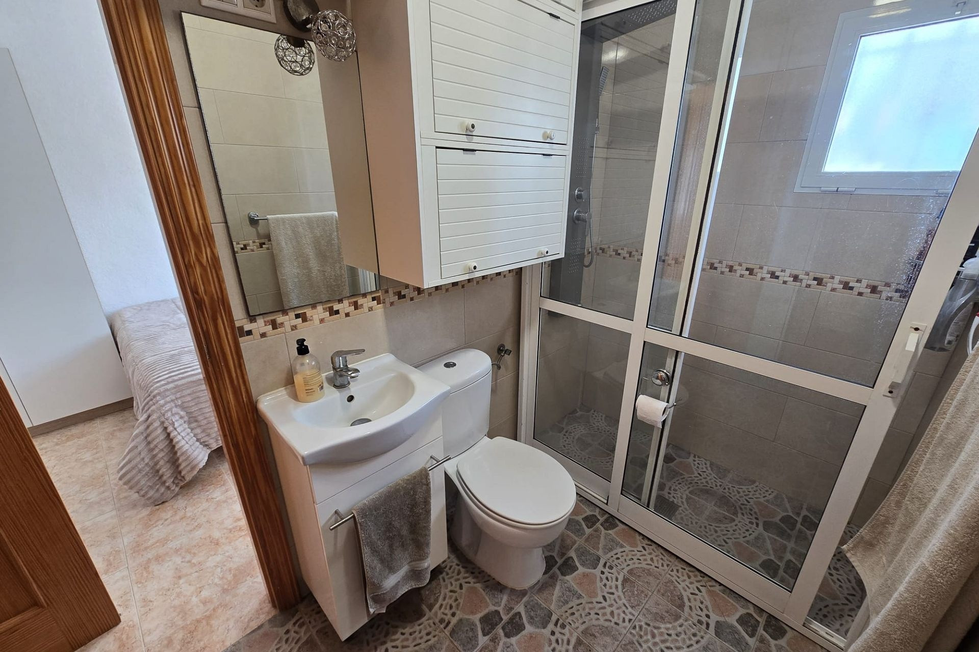Resale - Villa -
Sax