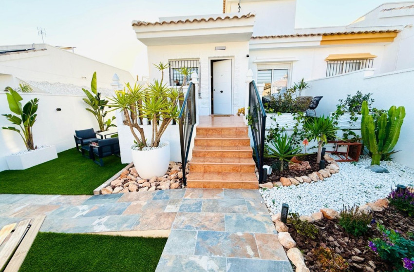 Resale - Villa -
Sucina - Inland