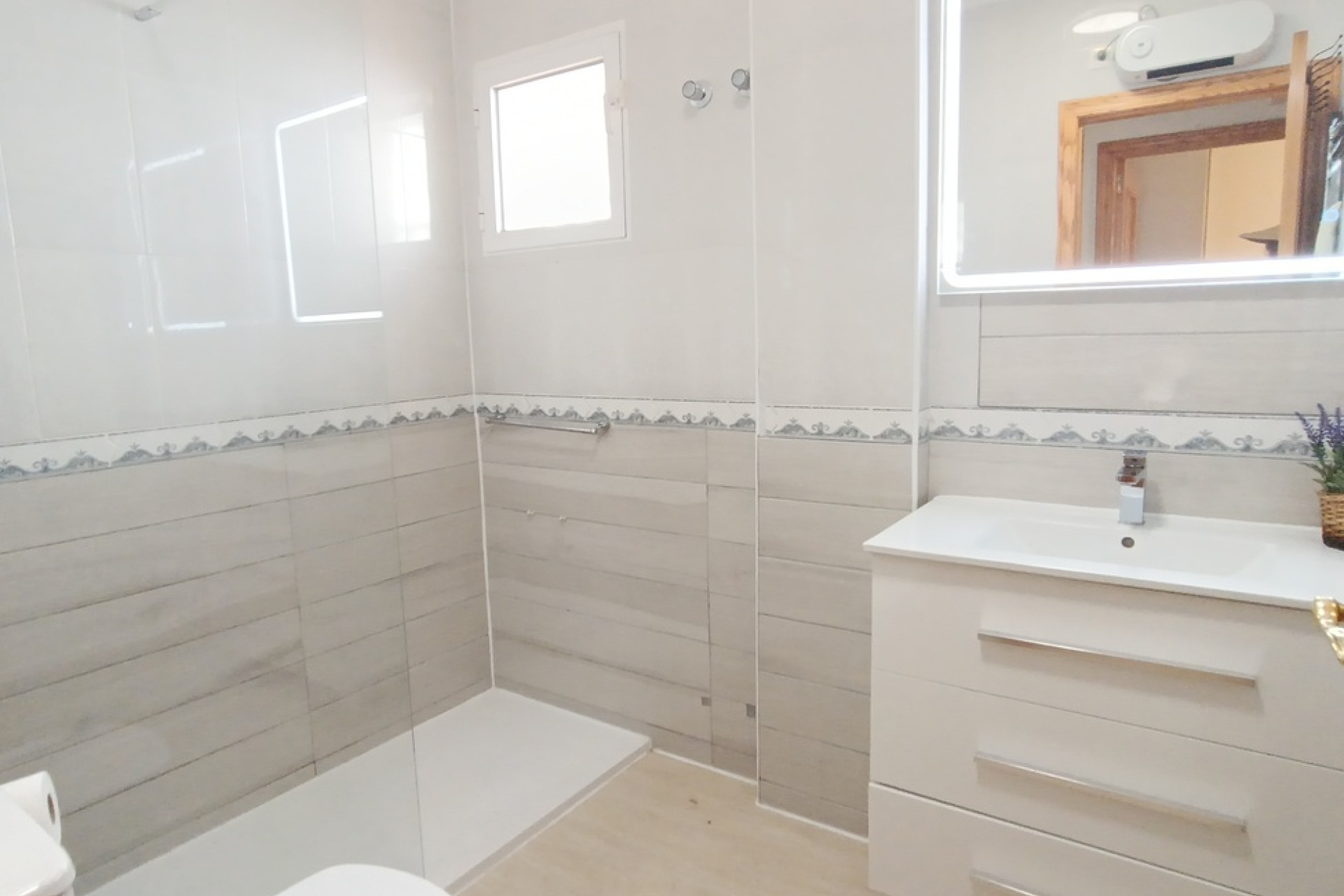 Resale - Villa -
Sucina - Inland