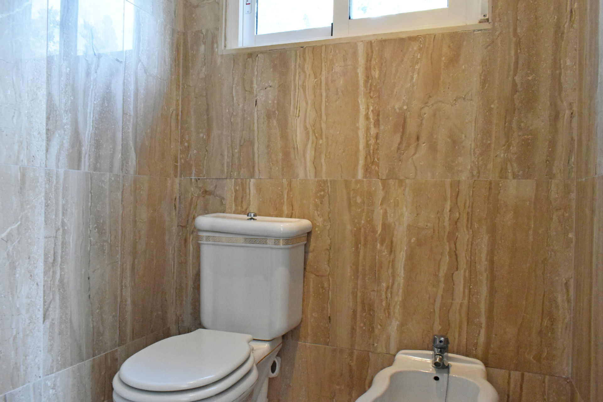 Resale - Villa -
Torremendo