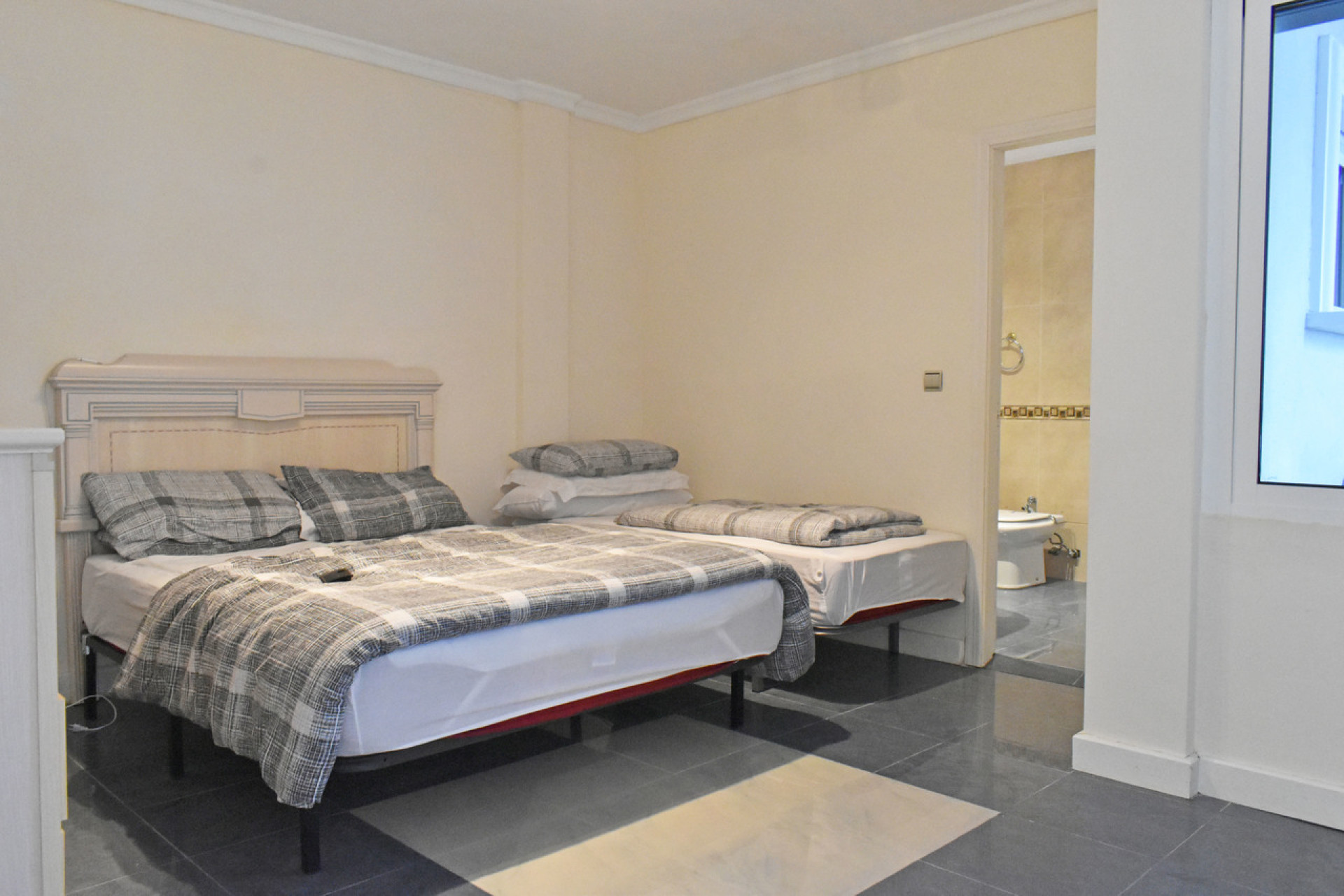 Resale - Villa -
Torremendo