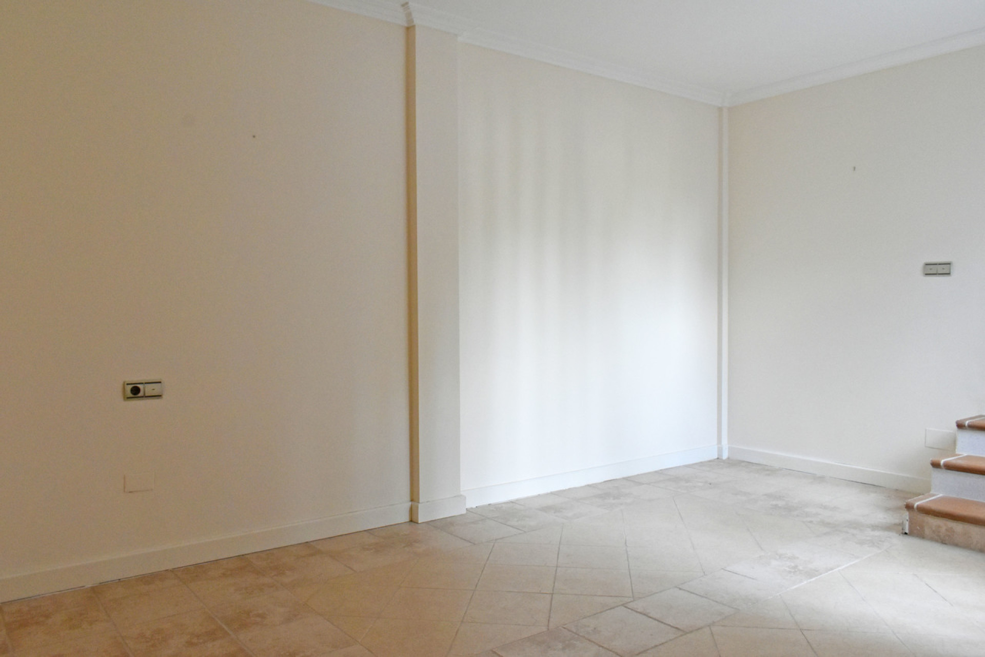 Resale - Villa -
Torremendo