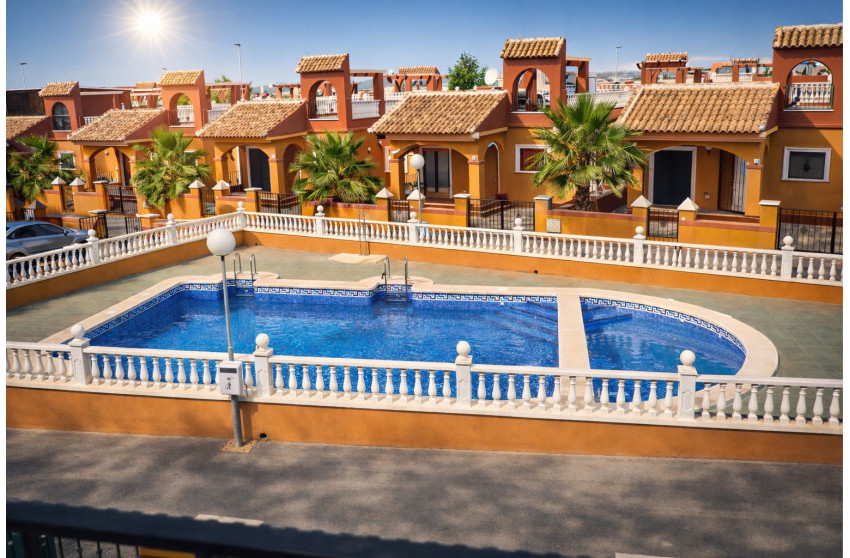 Resale - Villa -
Torrevieja - Costa Blanca