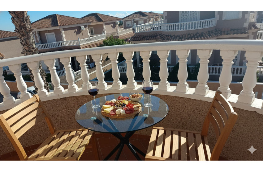 Resale - Villa -
Torrevieja - Costa Blanca