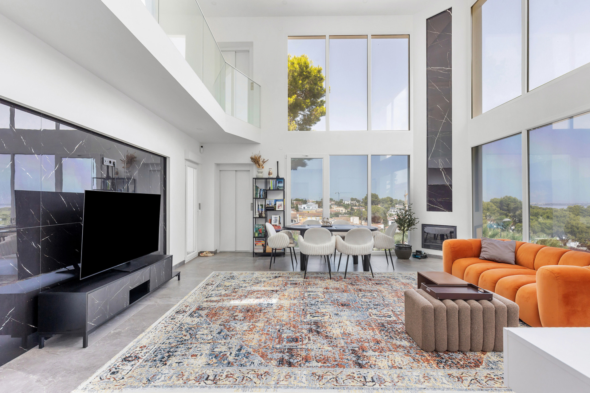 Resale - Villa -
Torrevieja - Costa Blanca