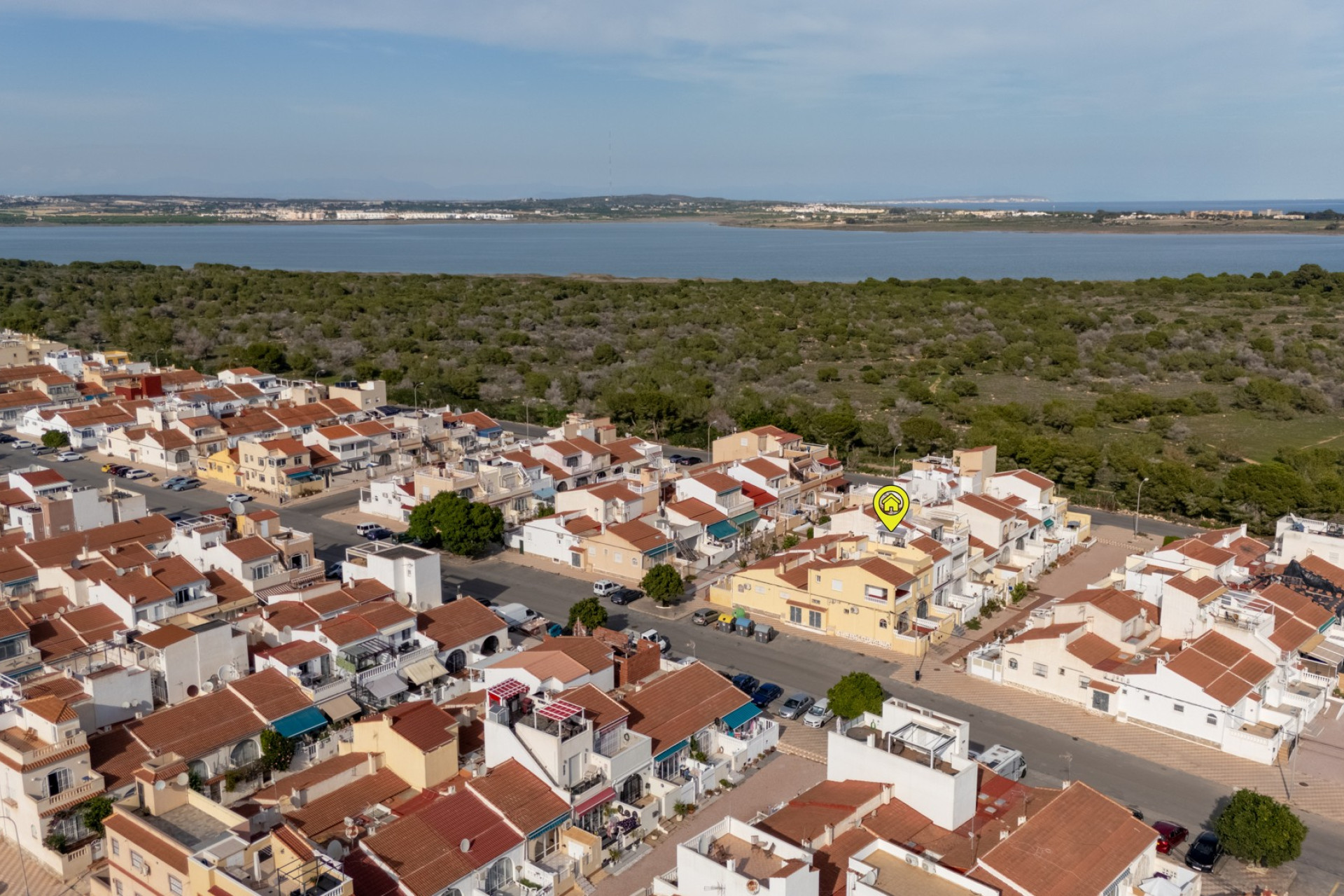 Resale - Villa -
Torrevieja - La Siesta