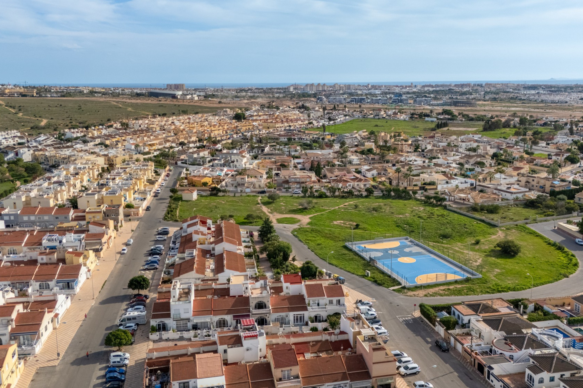 Resale - Villa -
Torrevieja - La Siesta