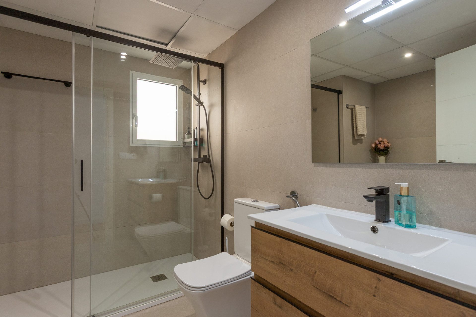Resale - Villa -
Torrevieja - Los Balcones