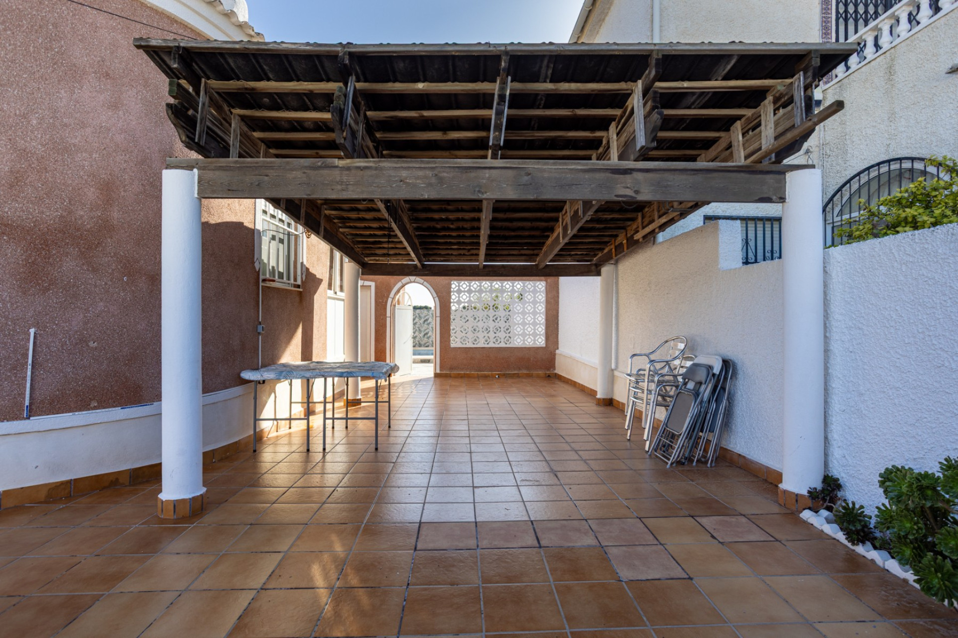 Resale - Villa -
Torrevieja - Urbanización San Luis