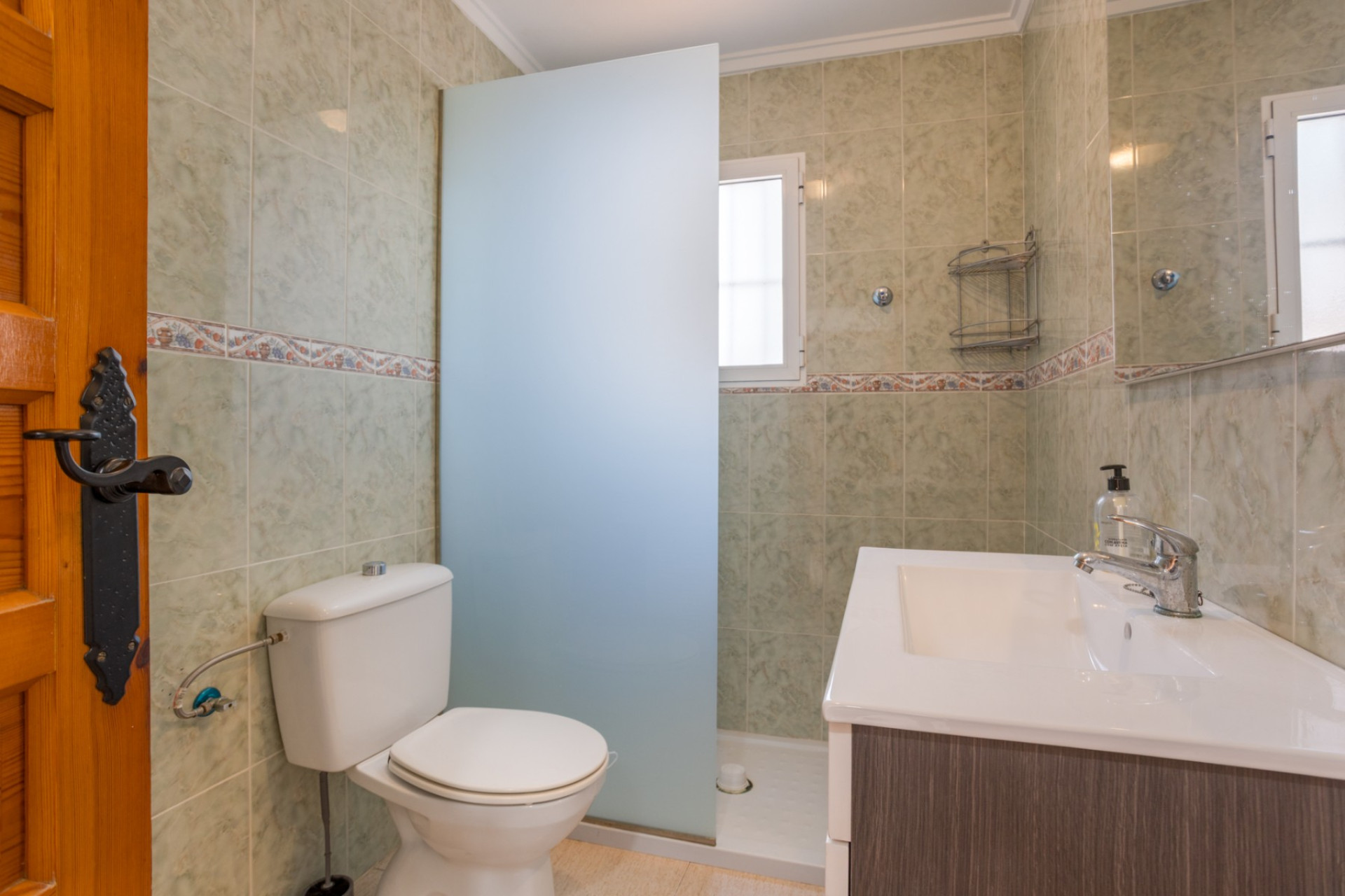 Resale - Villa -
Torrevieja - Urbanización San Luis