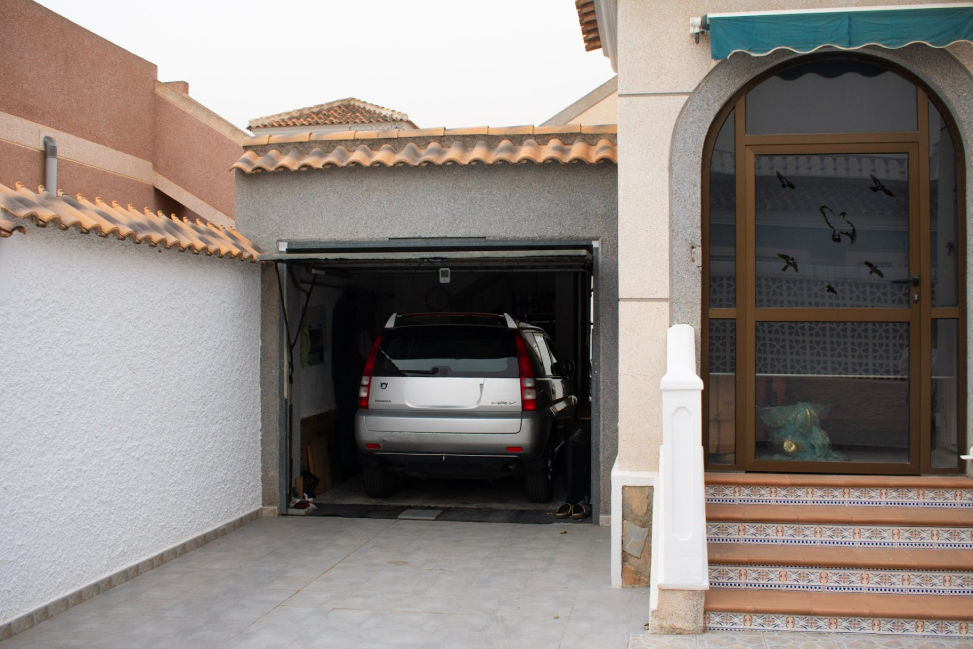 Resale - Villa -
Torrevieja