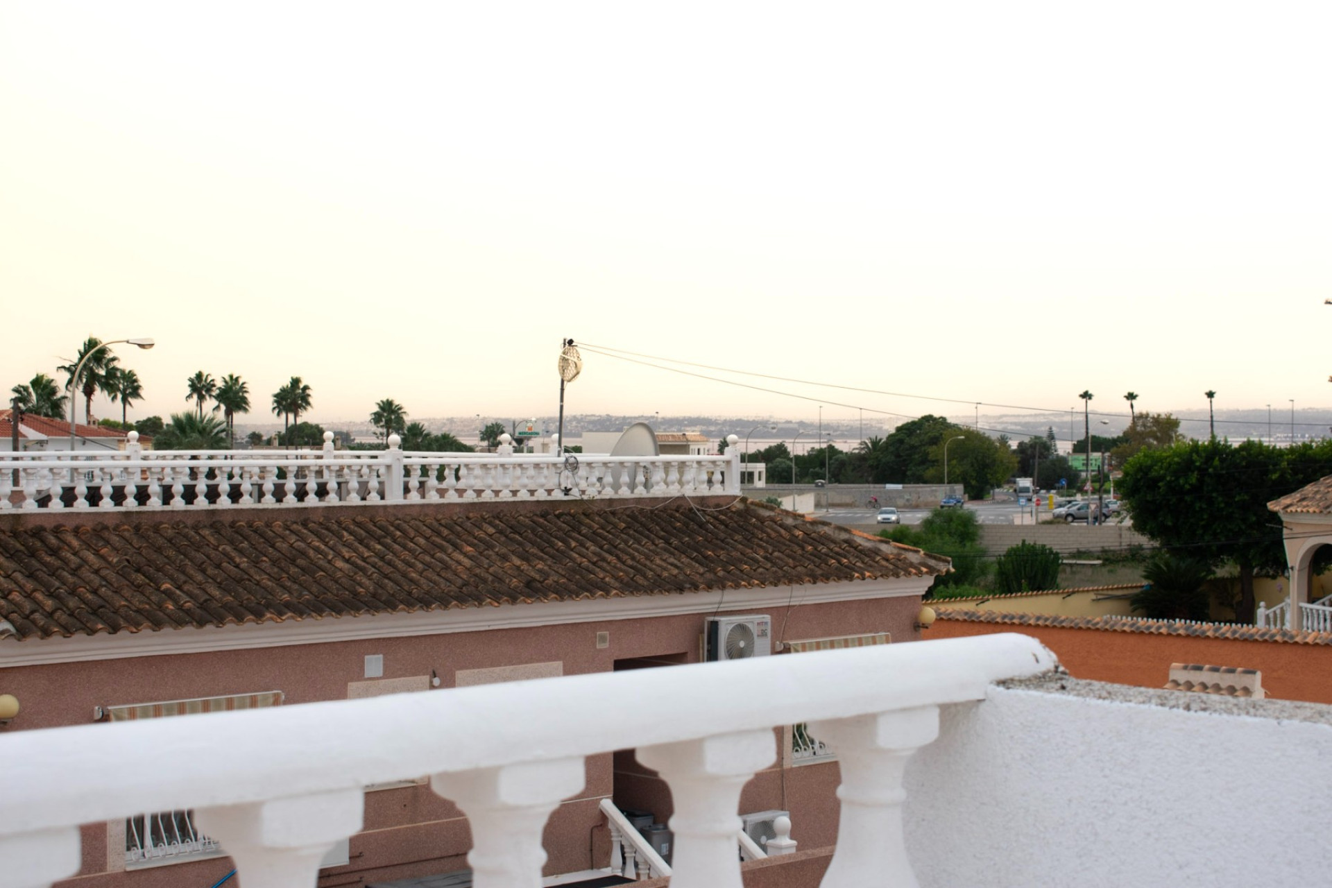 Resale - Villa -
Torrevieja