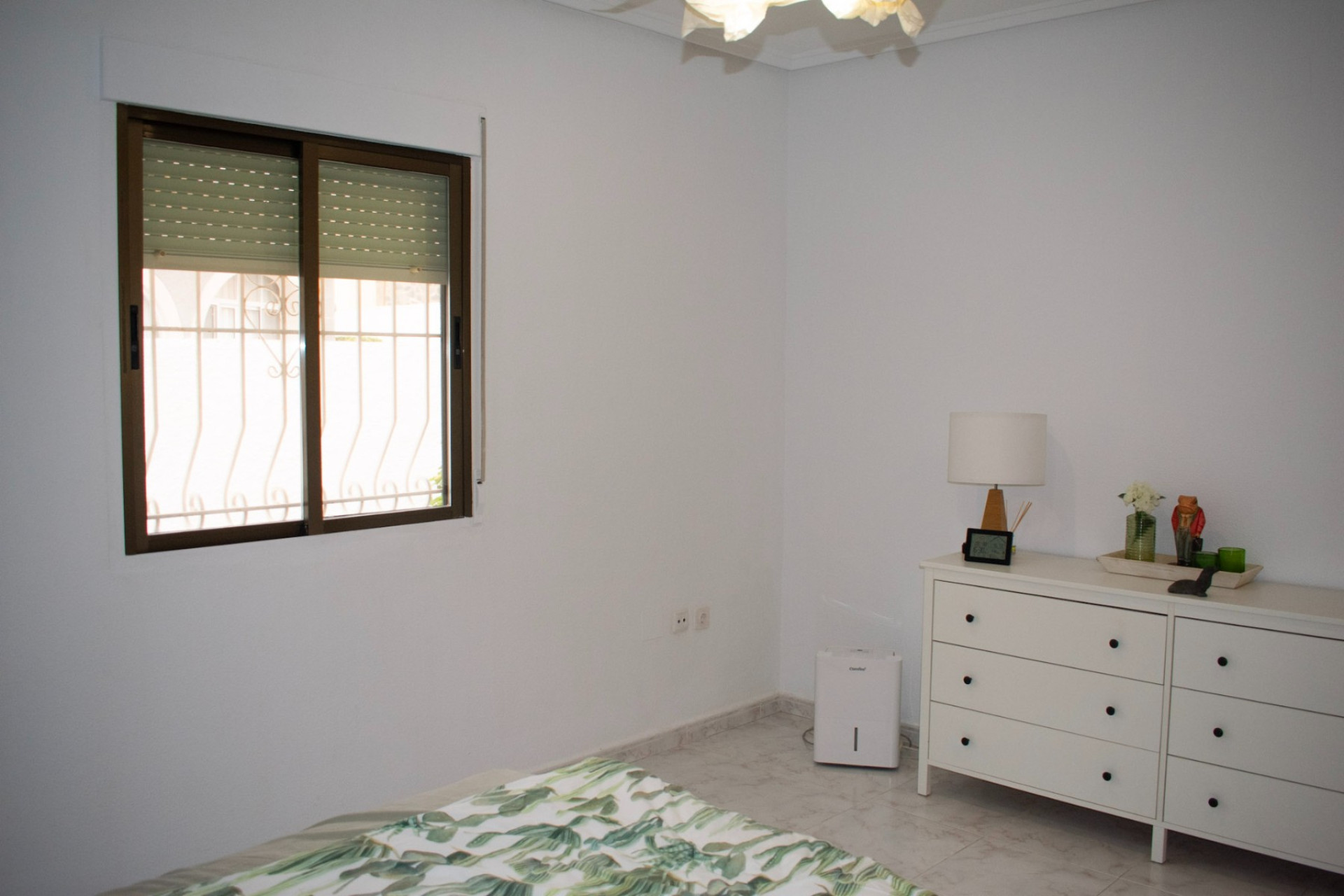 Resale - Villa -
Torrevieja