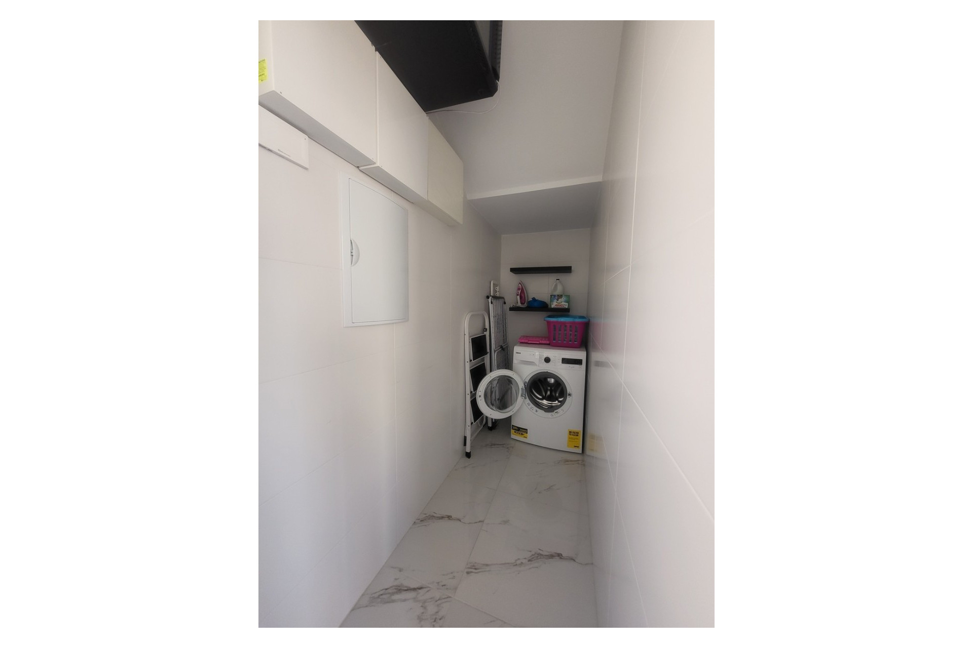 Resale - Villa -
Villamartín