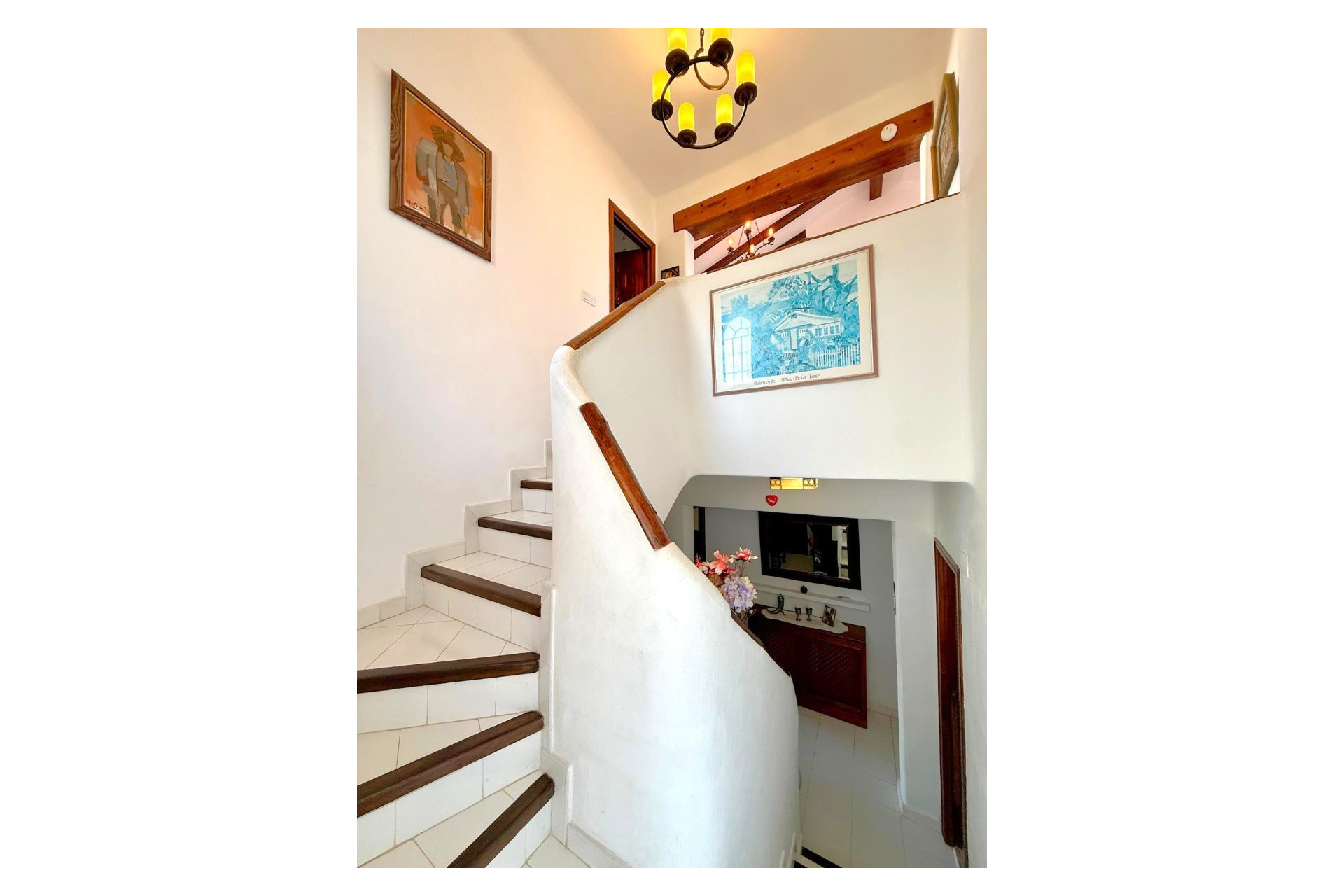 Resale - Villa -
Villamartín
