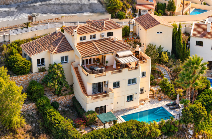 Resale - Villa -
Villamartín