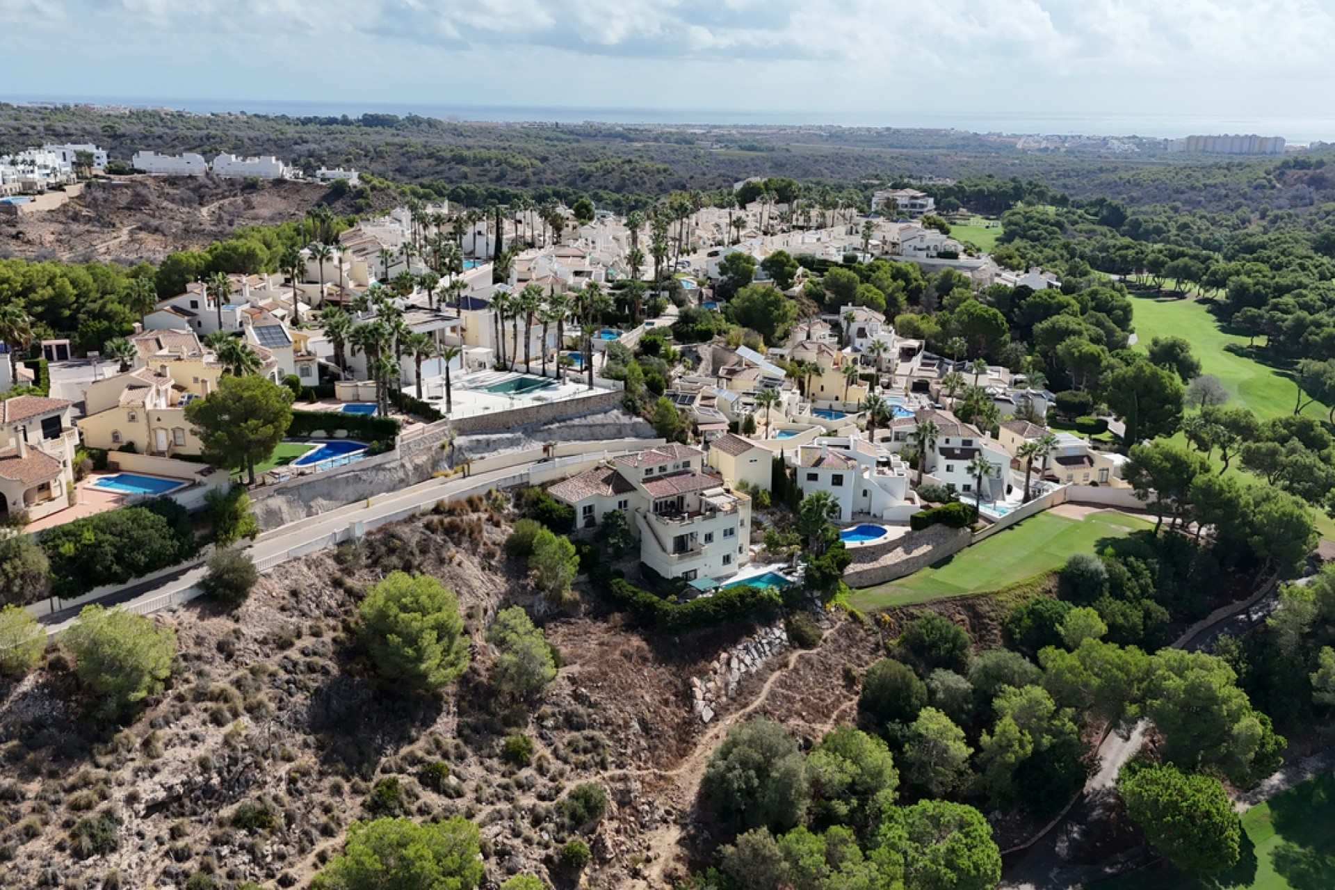 Resale - Villa -
Villamartín