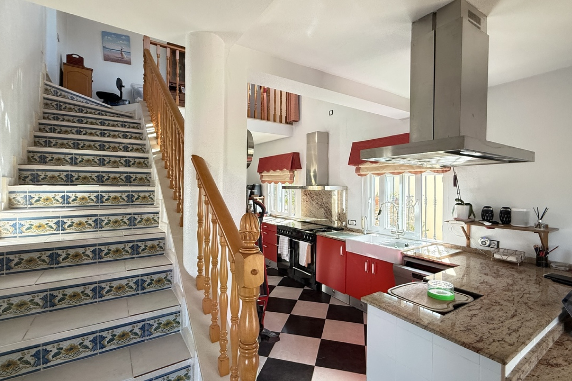 Resale - Villa -
Villamartín