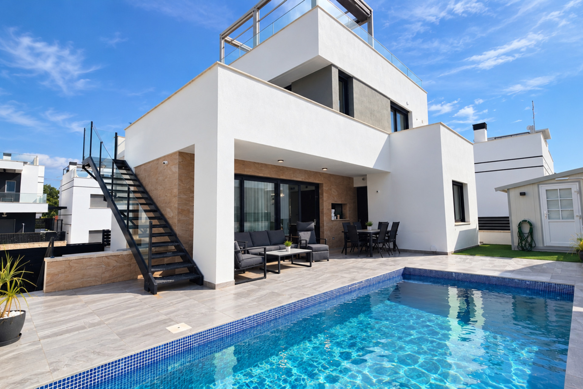 Resale - Villa -
Villamartín