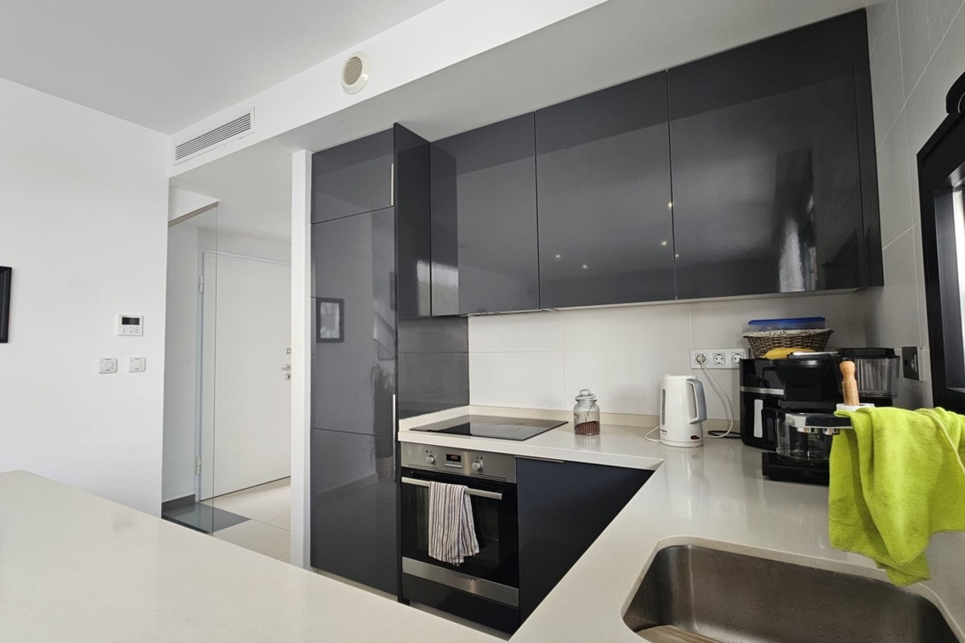 Resale - Villa -
Villamartín