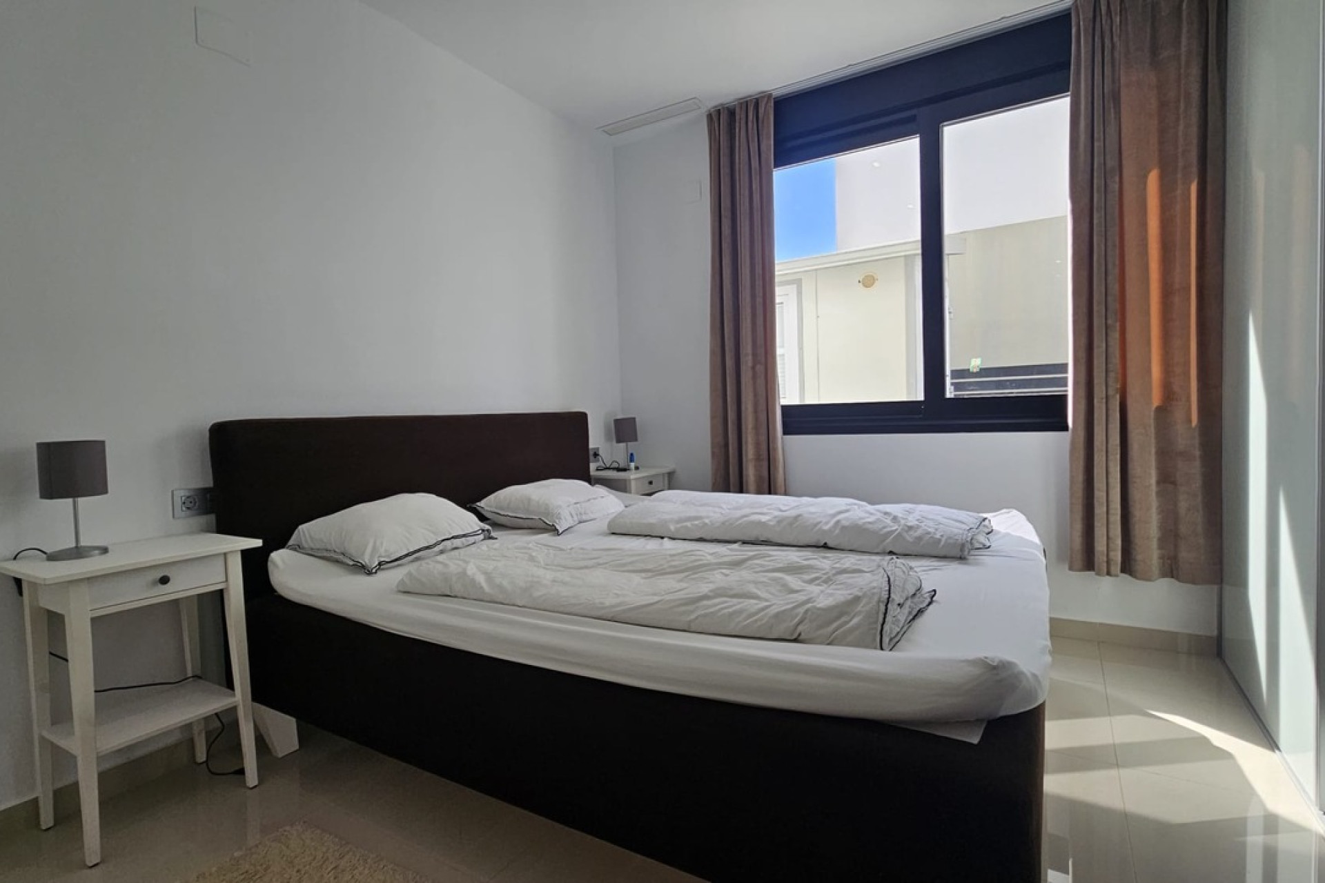 Resale - Villa -
Villamartín